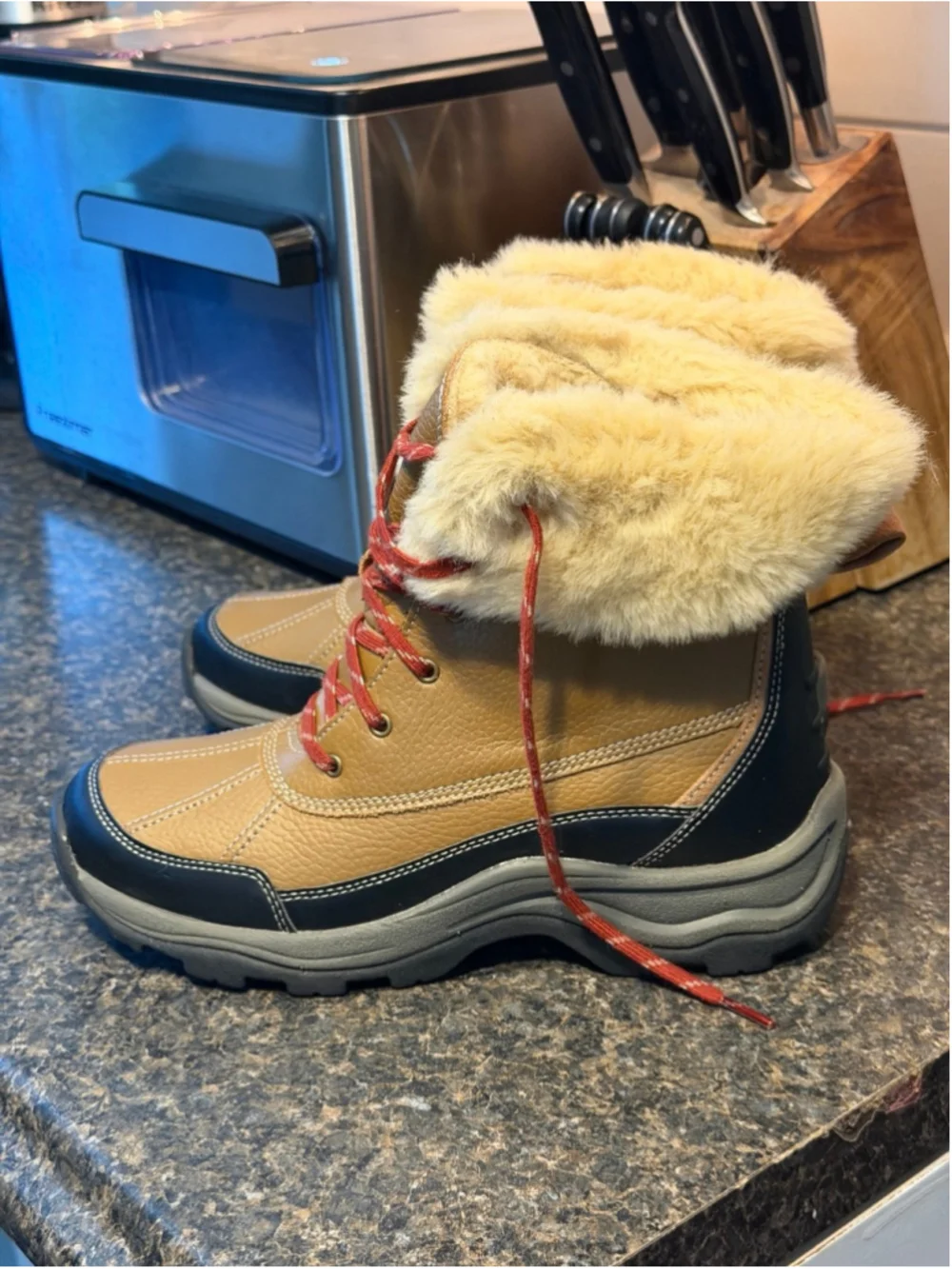 Clarks Mazlyn Arctic Duck Boots US Womens Brown Leather Faux Fur